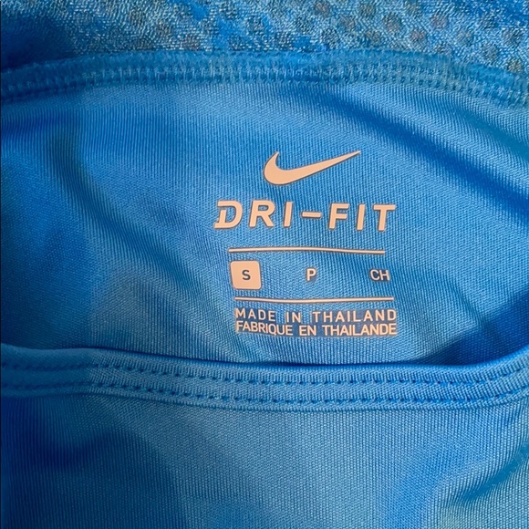 Women’s running top/training top - Picture 4 of 5